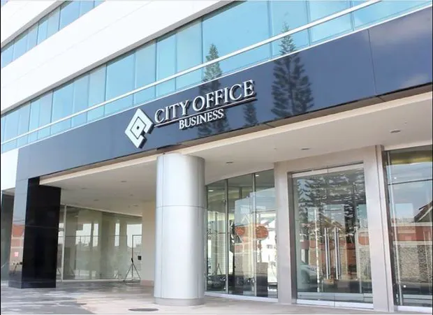 Edificio City Office Business junto al City Mall, Guayaquil