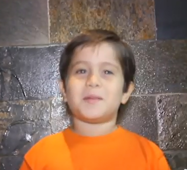 Josue Elías, 5